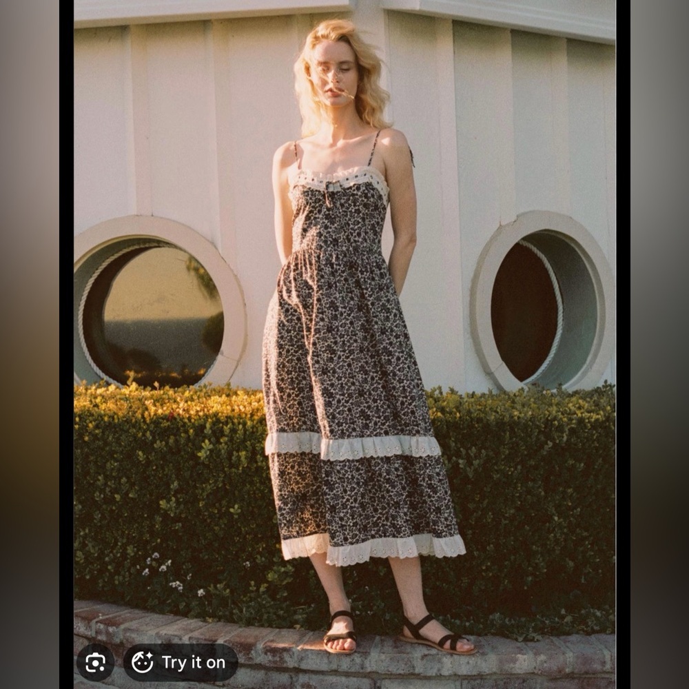 Christy Dawn Emma Dress in Black Daisy (size small)